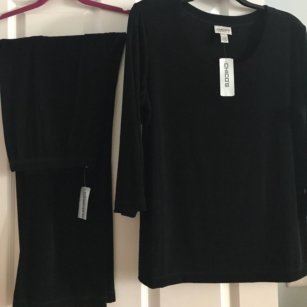 New w/tags! 2 piece Chico’s size 3 Black Travelers
